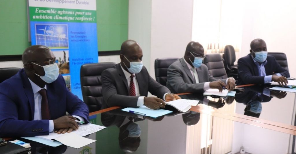 Representatives of the the Côte d'Ivoire Ministry of Environment and Sustainable Development (MINEDD) 